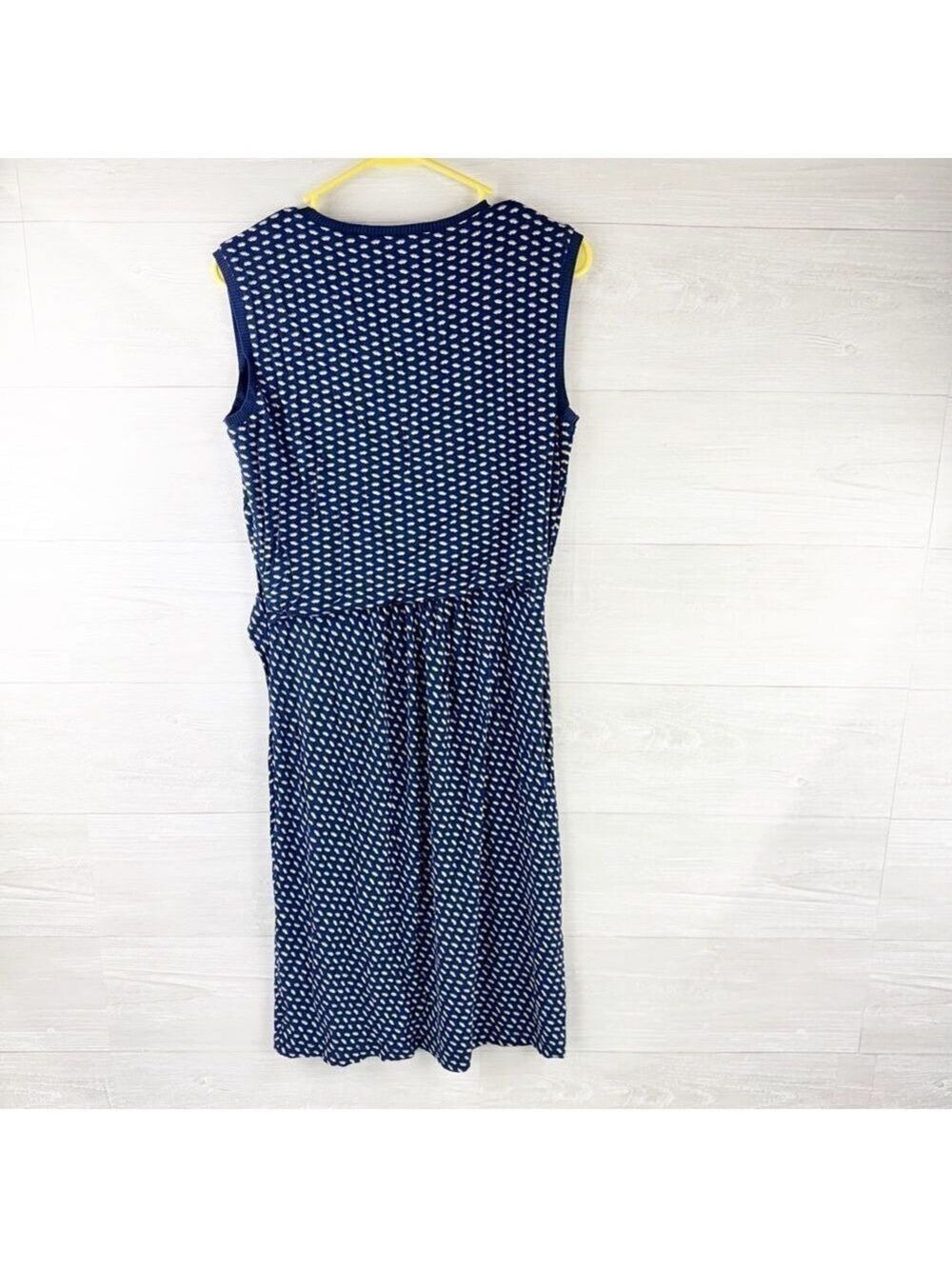 MaxMara Weekend Print Cinched Waist Sleeveless Midi Dress - Picture 3 of 4